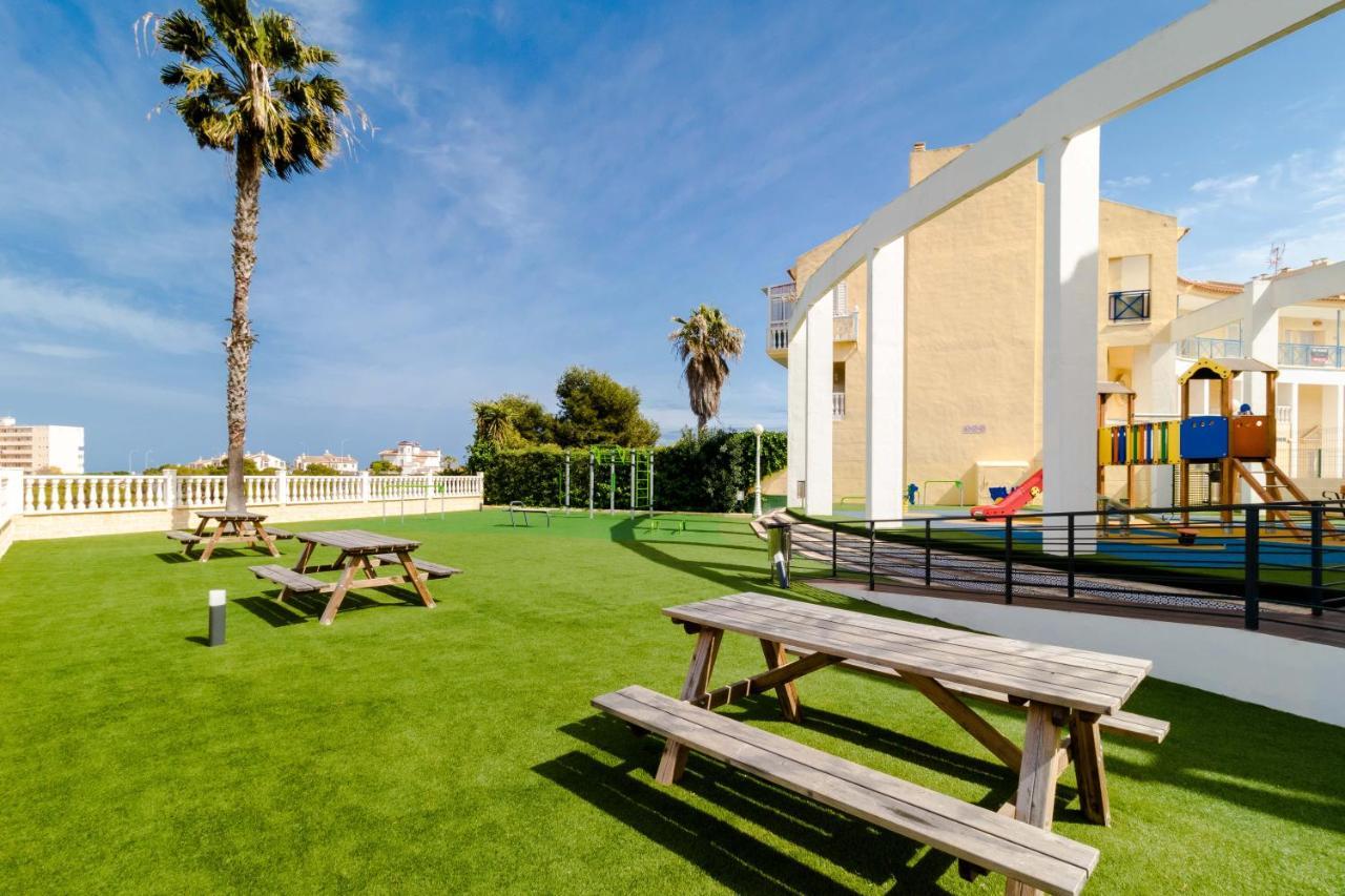 Nice House With Tennis Court,Sports And Playground Торрев'єха Екстер'єр фото